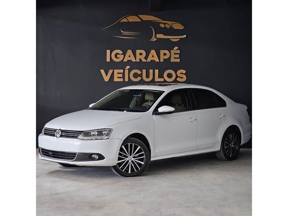 VOLKSWAGEN JETTA 2.0 TSI HIGHLINE 200CV GASOLINA 4P TIPTRONIC